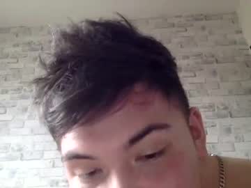 webcam man yung_asianbritish live cam image #85907