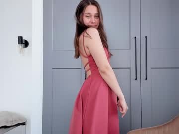 webcam girl eleonora_linn live cam image #2641156