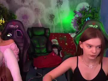 webcam couple kira0541 live cam image #4351208