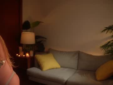 webcam girl cheryl_pride live cam image #11271113