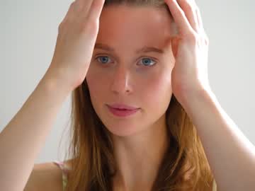 webcam girl ellaa91 live cam image #3047007