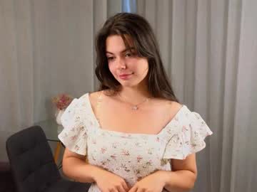 webcam girl edinaestabrooks live cam image #12966343