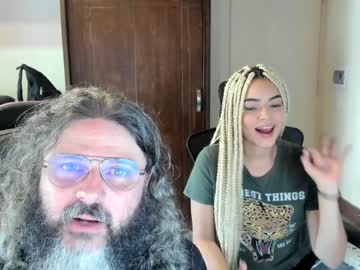 webcam couple cheeseburgerjesus live cam image #2782