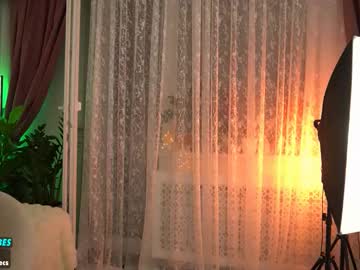 webcam girl sweety_rinushka_ live cam image #11776955