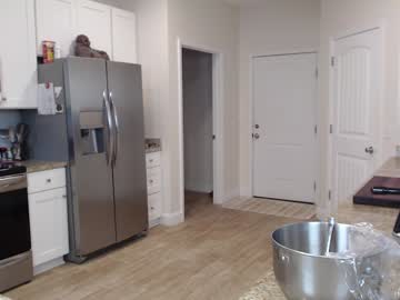 webcam girl holihurricane live cam image #10485065