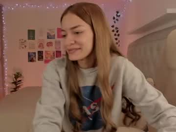 webcam girl mila_1 live cam image #4923971