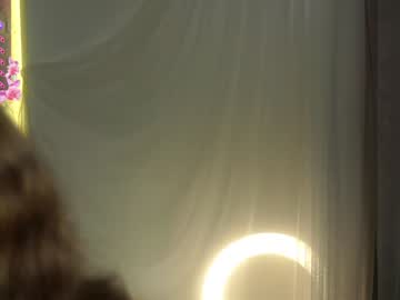 webcam girl a_whole_eternity live cam image #9860804
