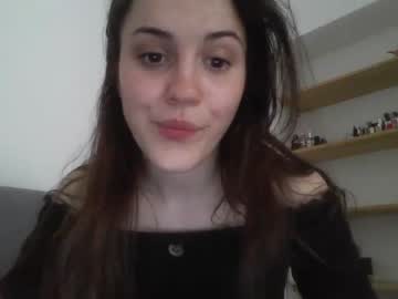 webcam girl fairestsnowwhite live cam image #6233157