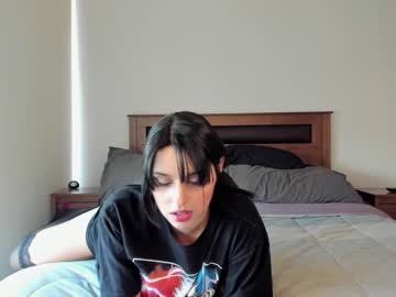 webcam girl yourfreakygirl live cam image #3229437