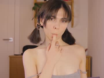 webcam girl meadowthayer live cam image #2177390