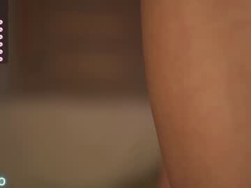 webcam girl angels_kiss live cam image #8588985