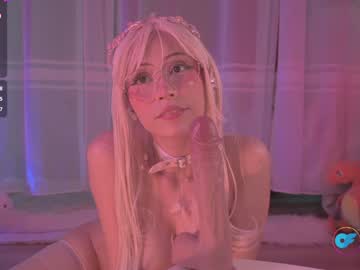 webcam girl soficb live cam image #10508937