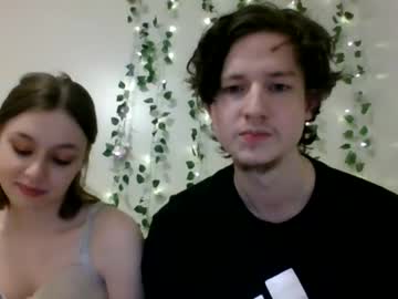 webcam couple leojamie live cam image #1279625