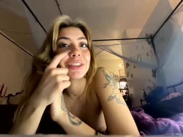 webcam girl mimiversace live cam image #8451812