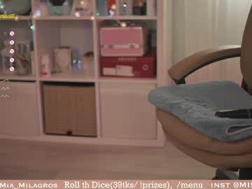 webcam girl mia_milagros live cam image #4961527