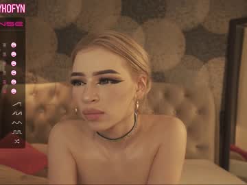 webcam girl crystalreves live cam image #950797