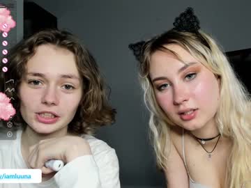 webcam girl mxxnsxsul live cam image #3982587