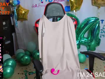 webcam girl misss_viki live cam image #6674557