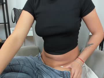 webcam girl dariaa_doll live cam image #6080017