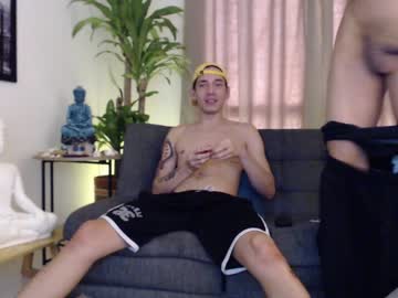 webcam man fratguysonline live cam image #1954631