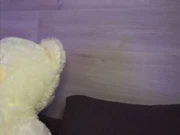 webcam girl hoolybunny live cam image #1947149