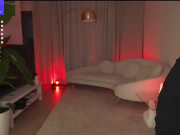 webcam girl anniehillofficial_ live cam image #10041984
