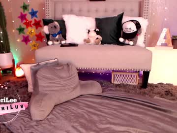 webcam girl aubrilee live cam image #1268455
