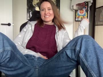 webcam girl eatmypie69 live cam image #8652371
