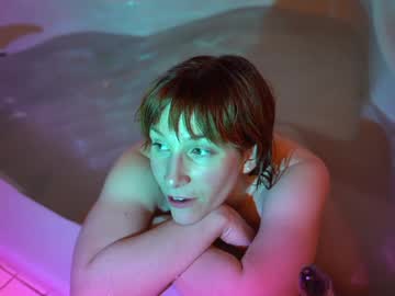 webcam girl vivid_whit live cam image #12629201