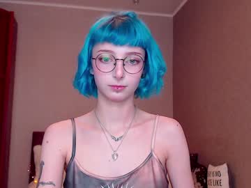 webcam girl lit1le_kitty_ live cam image #1223201