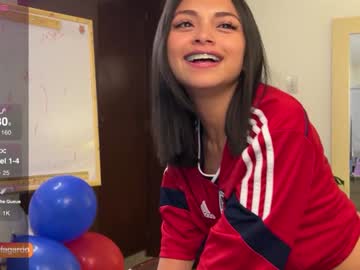 webcam girl sweet_littleee live cam image #9907251