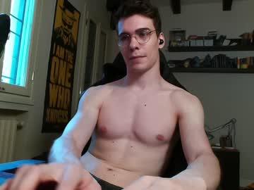 webcam man dumbnerd3 live cam image #6435163