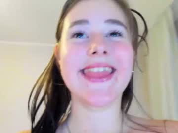 webcam girl emilia_bailey live cam image #320286