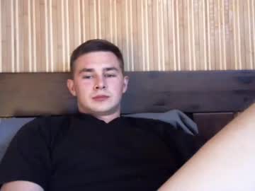webcam man lucas_knight_ live cam image #4526878