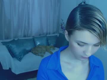 webcam girl leslie_ross live cam image #2460765