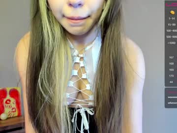 webcam girl deniseone live cam image #3101693