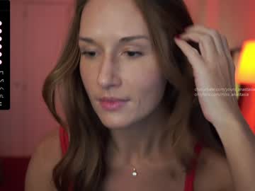 webcam girl yours_anastasia live cam image #11390726