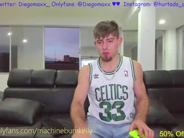 webcam man machinebumkelly live cam image #2306196