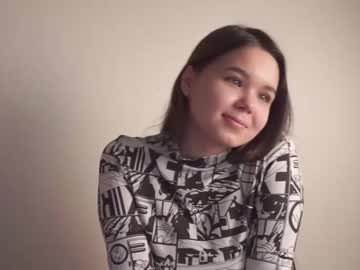 webcam girl helenmoors live cam image #5261711