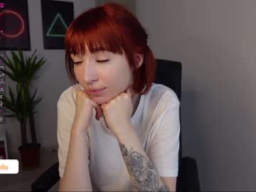webcam girl agelina_summer live cam image #6188948