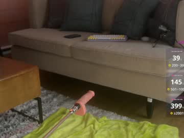 webcam girl belle_adrienne live cam image #11747019