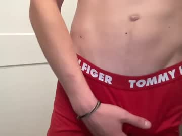webcam man 18studx live cam image #7230631