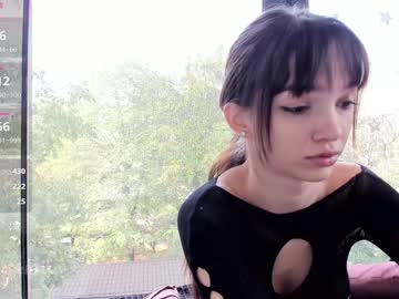 webcam girl sassyt33n live cam image #10692192