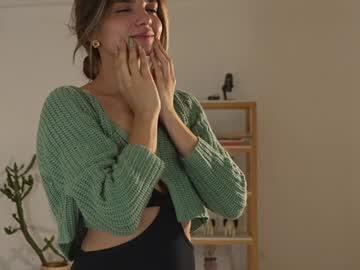 webcam girl urcutelinda live cam image #11205414