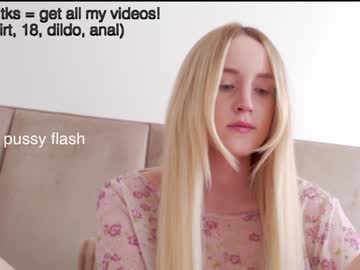 webcam girl lailatoks live cam image #9818657