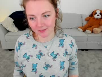 webcam girl haylee_love live cam image #4676210