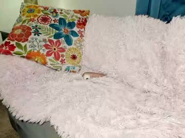 webcam girl venicebtchh live cam image #2036135