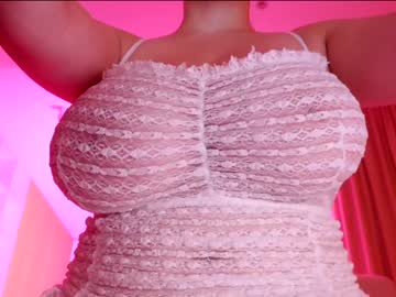 webcam girl aveksmr live cam image #7934456