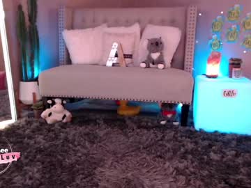webcam girl aubrilee live cam image #3326566