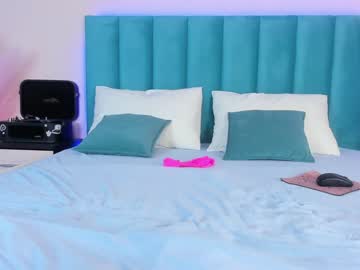 webcam girl kaylaa_fox live cam image #6659517